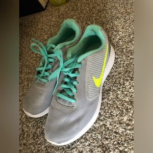 Woman’s Nike revolution running shoes
